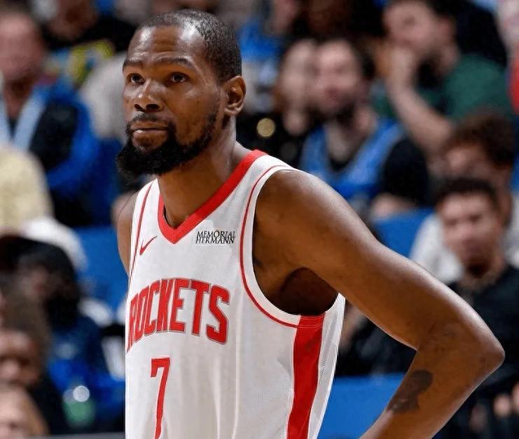 三分32中17！感谢杜兰特帮助，谢泼德动情发声，这番话他憋了一年