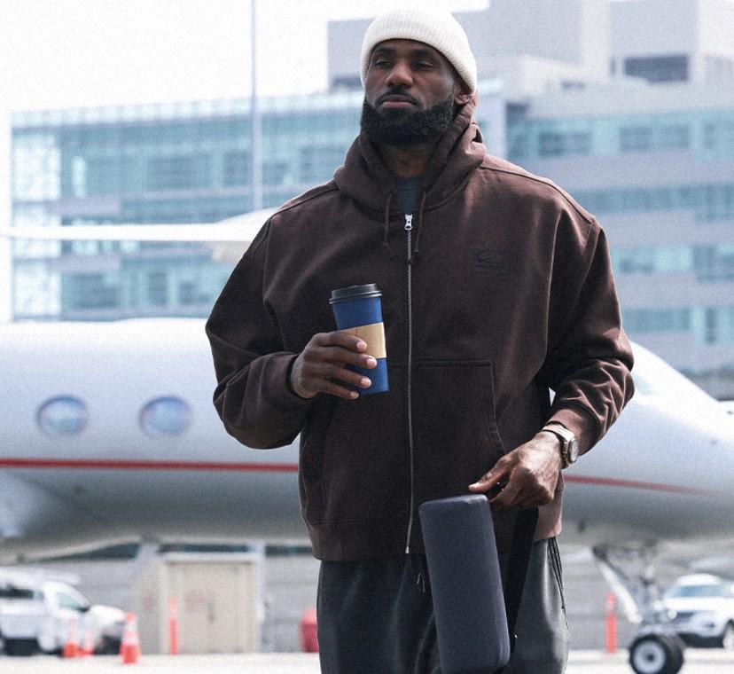 世界杯赛程数据-詹姆斯该离开湖人？阿里纳斯：他让你失望过吗？他有拉胯年吗